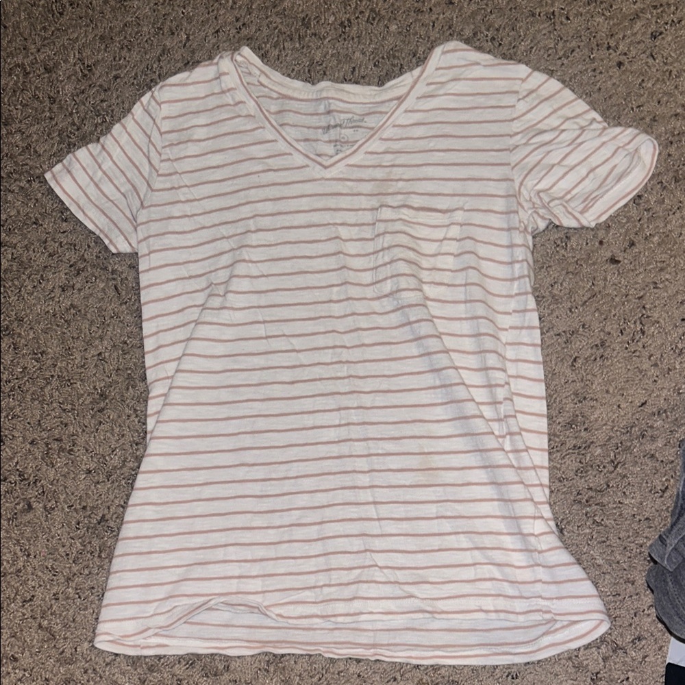 Universal Thread White and Pink Striped V-Neck Tee